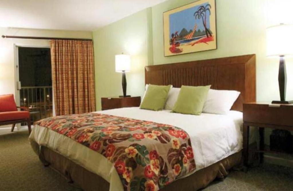 Club Wyndham At Waikiki Beach Walk Гонолулу Екстер'єр фото